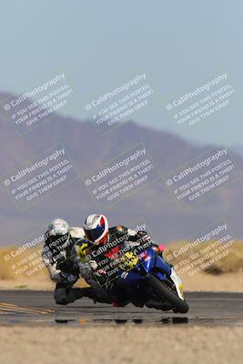 media/Mar-22-2025-CVMA (Sat) [[462c0ffedb]]/Race 13-Amateur Supersport Middleweight/